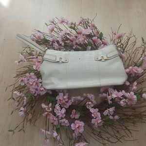 Etienne Aigner pre owned beautiful,leather purse